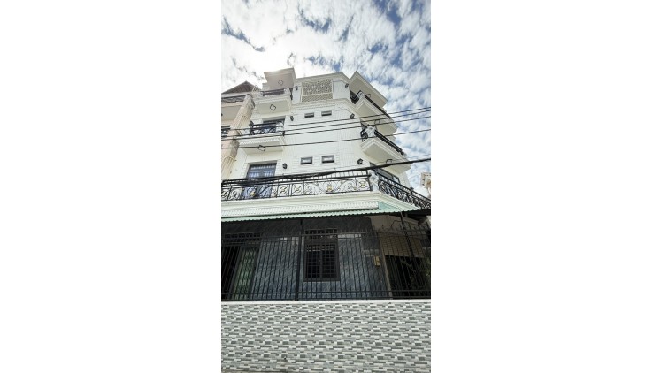 NGAY LÊ VĂN QUỚI DT: 92M2 (7 x 13,5)m HXT 6M THÔNG - 4 TẦNG - 4PN - 5WC - CHỈ NHỈNH 8 TỶ.